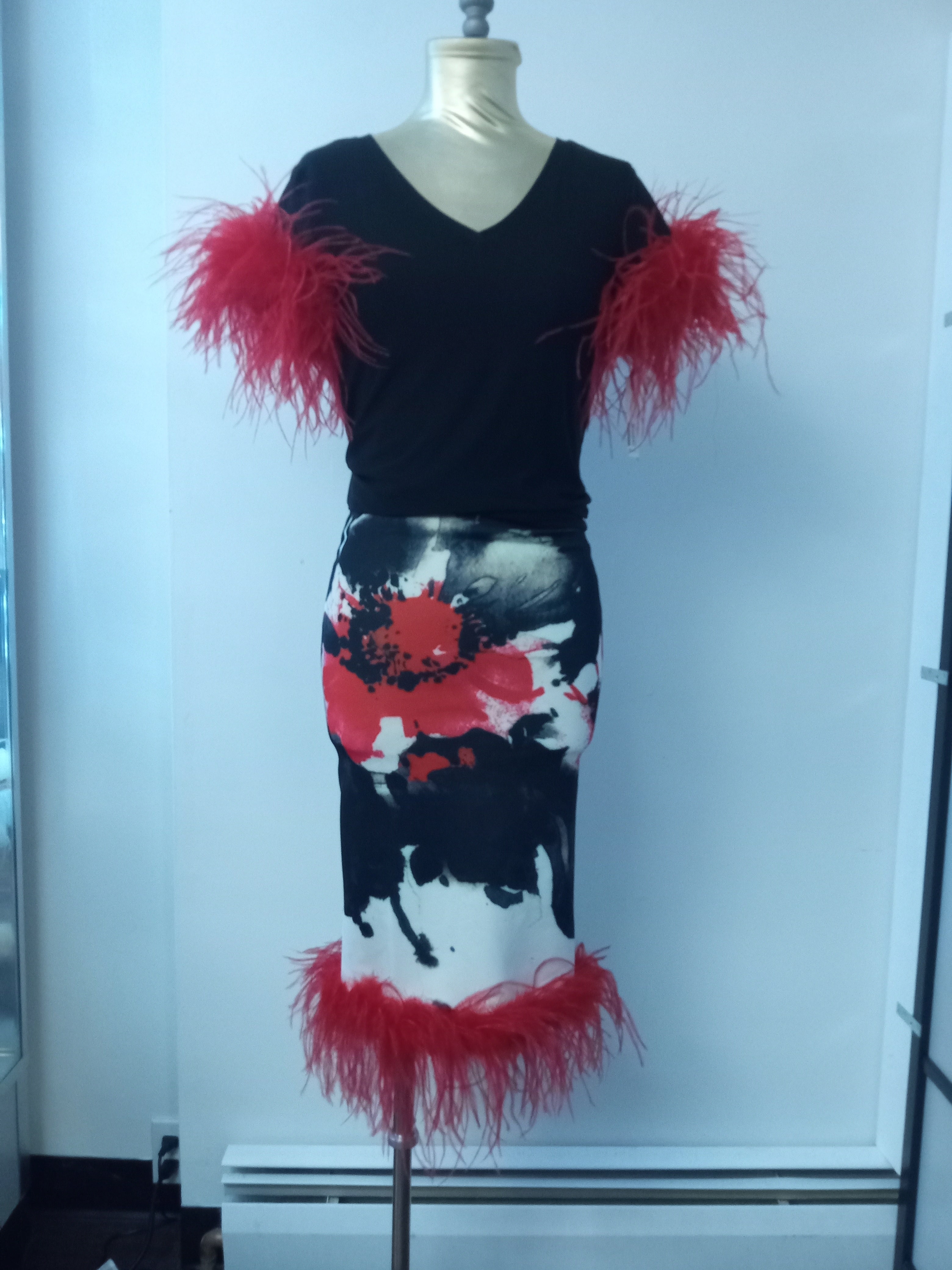 Ostrich Feather Hem Floral Pencil Skirt